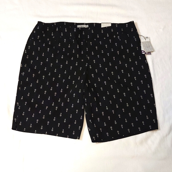 Dalia Pants - Dalia Plus Women's Pull-On Black Shorts /w White Pineapple Print NWT Size 20W